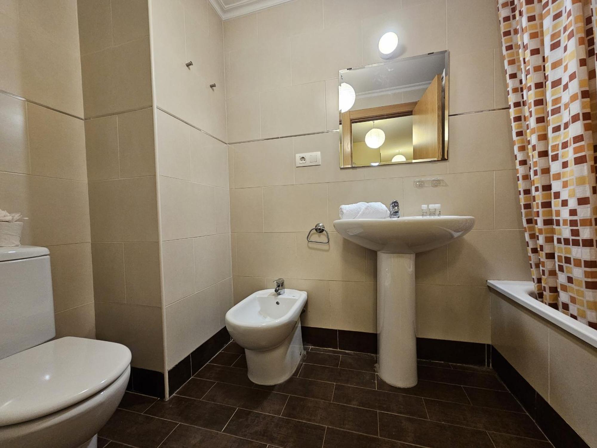 1A106 Amplio Y Comodo Apartamento Gijón Buitenkant foto